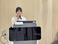 點選照片右側觀看下一張